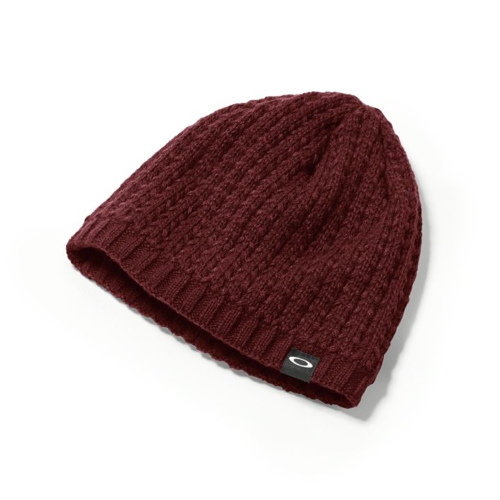 OAKLEY HAYNES BEANIE – FIRED BRICK – ONE SIZE FITS ALL