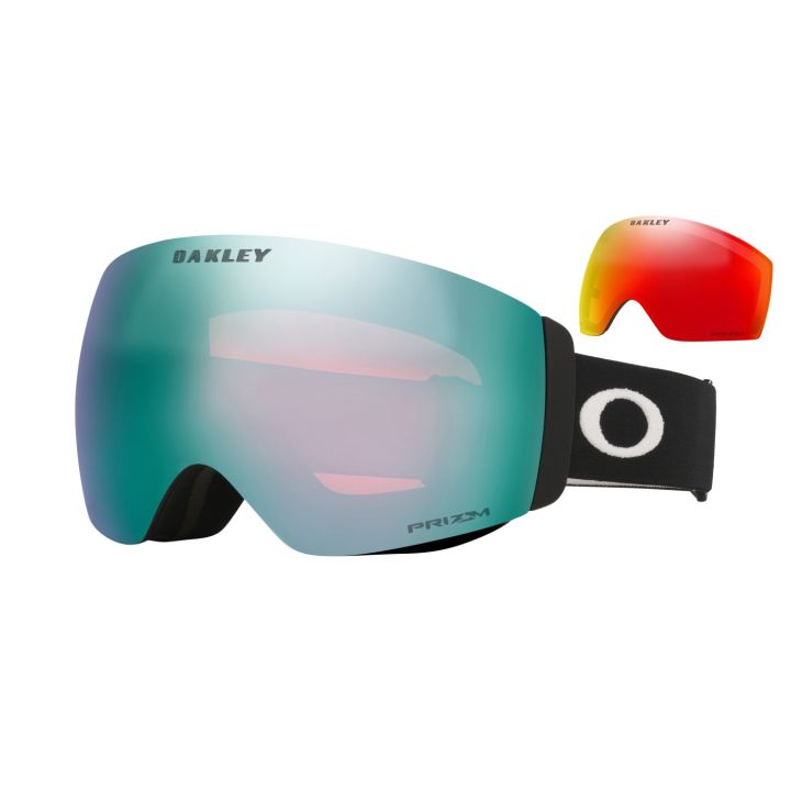 Oakley Flight Deck Pro M – Matte Black / Prizm Snow Sapphire Iridium