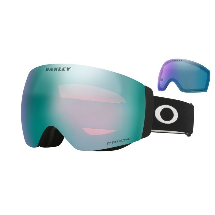 Oakley Flight Deck Pro M – Matte Black / Prizm Snow Sapphire Iridium + Prizm Snow Iced Iridium