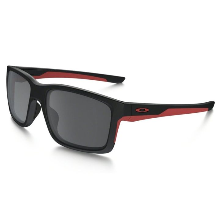 OAKLEY MAINLINK – MATTE BLACK / BLACK IRIDIUM
