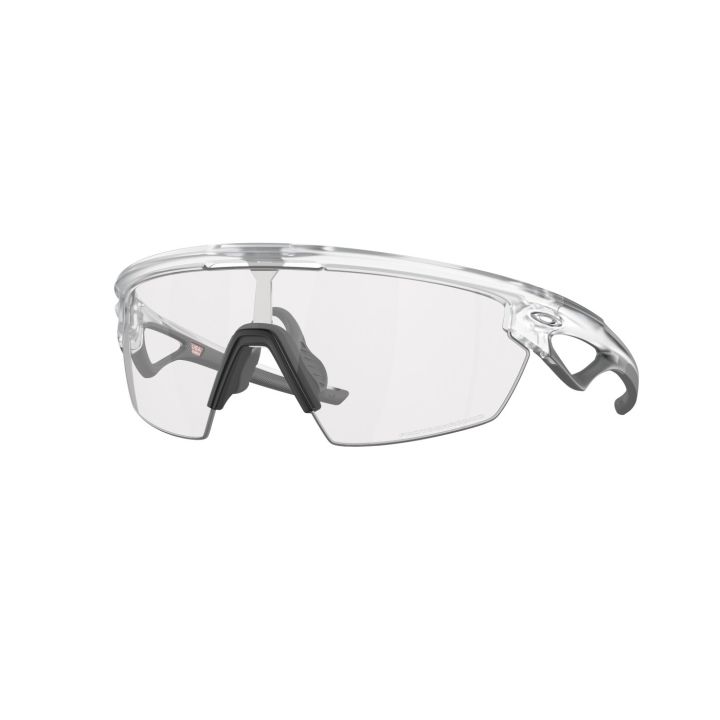 Oakley Sphaera – Matte Clear / Clear to Black Iridium Photochromic