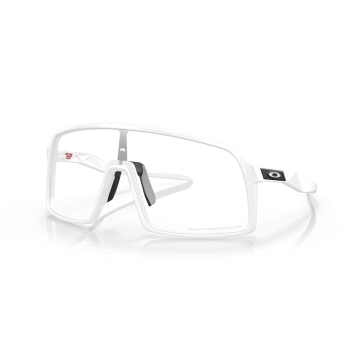OAKLEY SUTRO – MATTE WHITE / CLEAR PHOTOCHROMIC